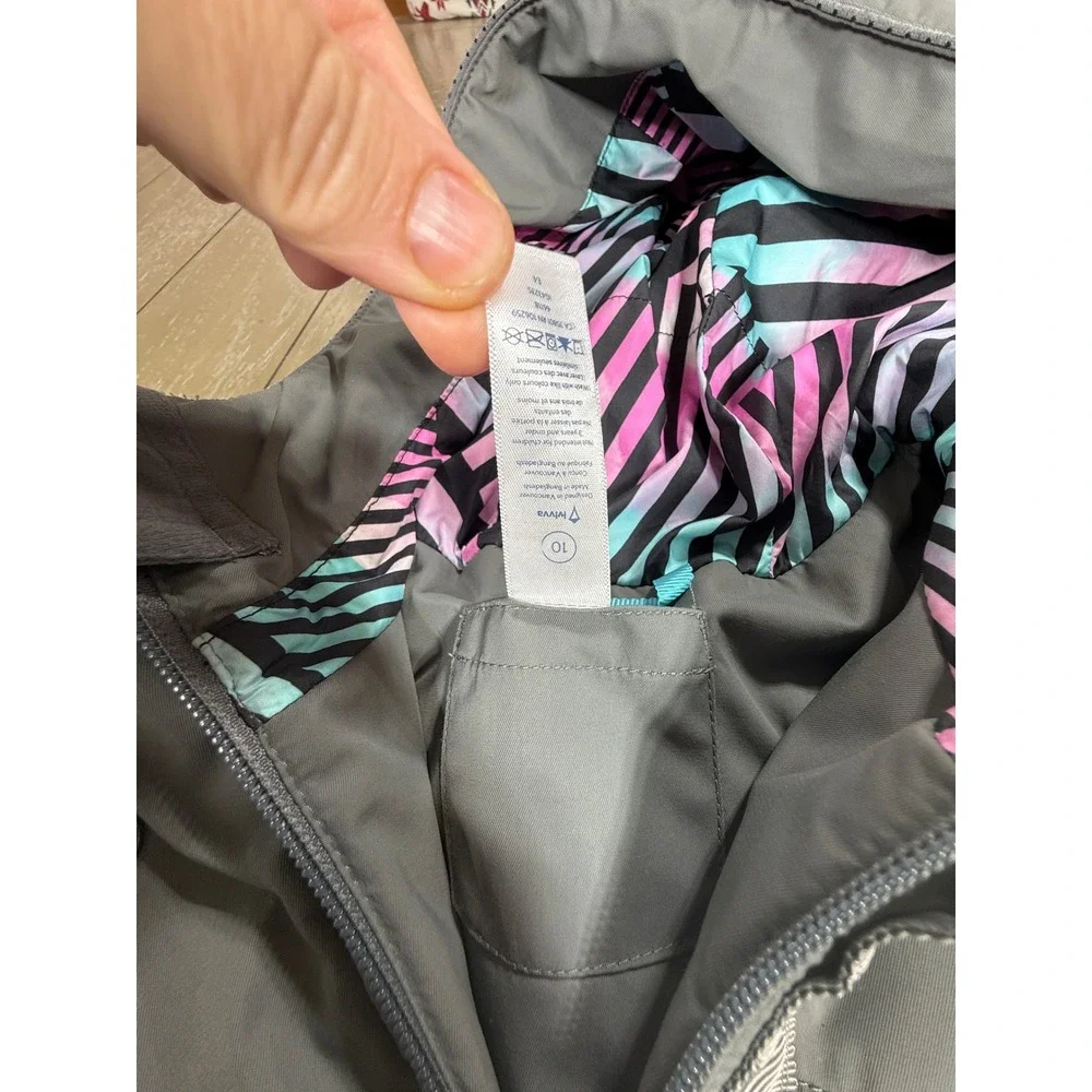 Ivivva Parka Kids Size 10 Gray Insulated Hooded Puffer Jacket